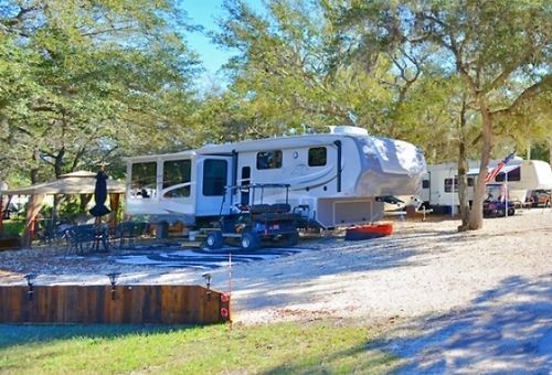 Crystal Isles Rv Resort คริสตัลริเวอร์ ภายนอก รูปภาพ
